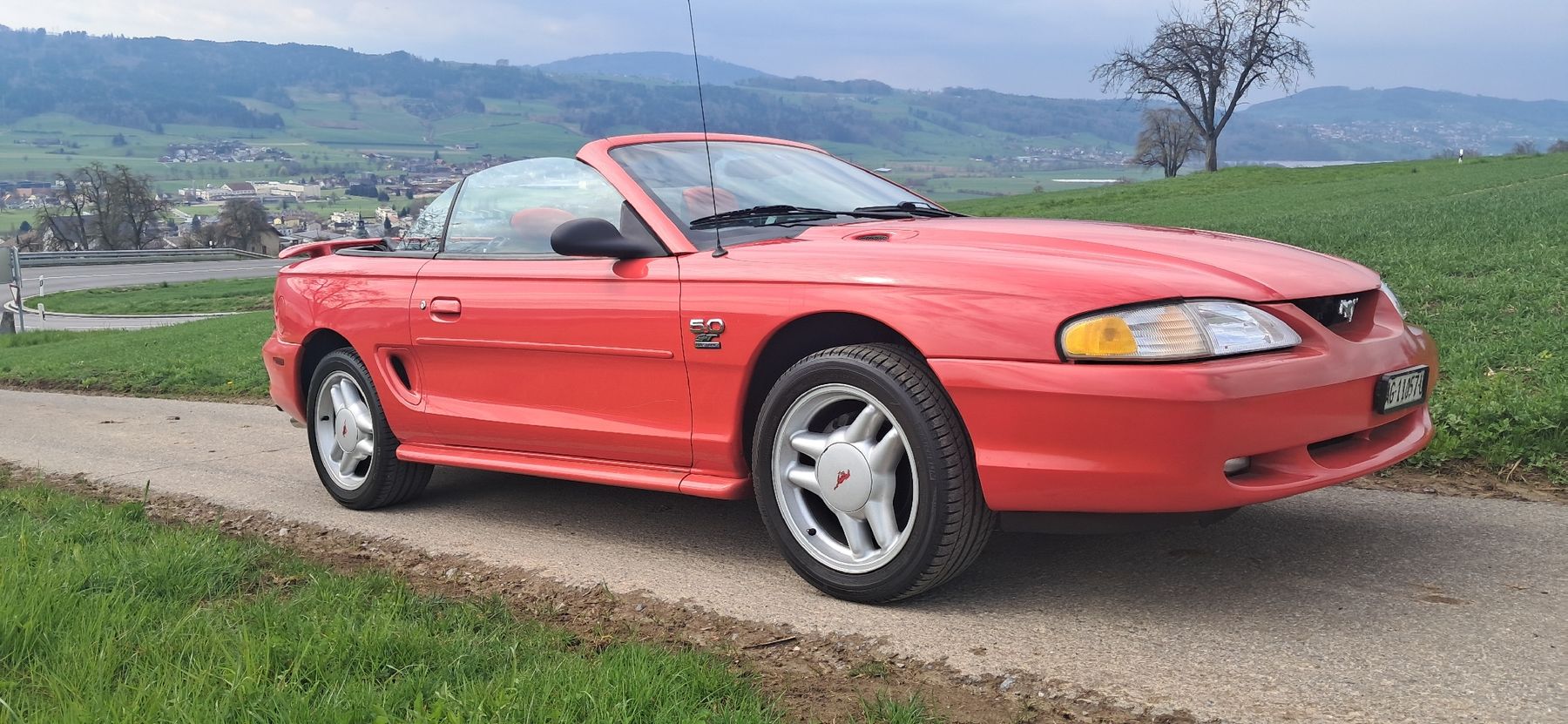 Ford Autos: Mustang 5L V8  77000km 1996 – D'occasion à Suhr par Cipo975 3