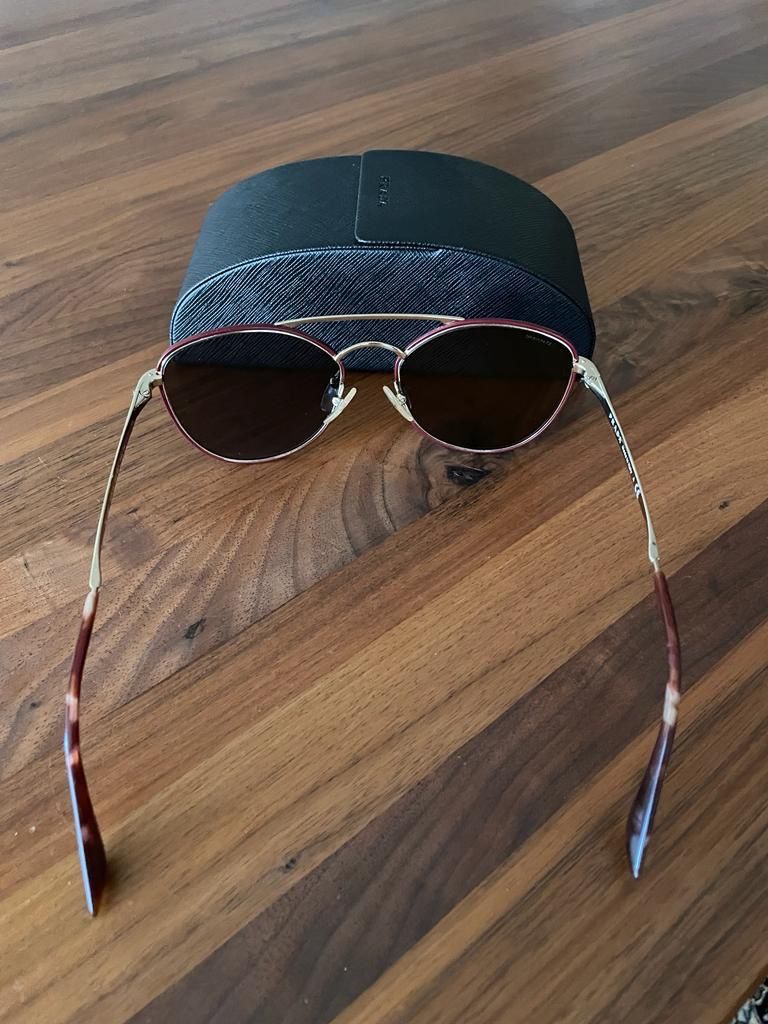 Prada Brillen & Gläser: Sonnenbrille Prada – Neu (gemäss Beschreibung) aus Zürich von nik_tw2j 2