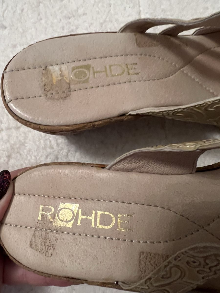 Scarpe da donna: NEU**RHODE SANDALE Gr. 40**SUPER ALS GESCHENK*** – Nuovo (secondo la descrizione) da Zürich venduto da Ceca52 5