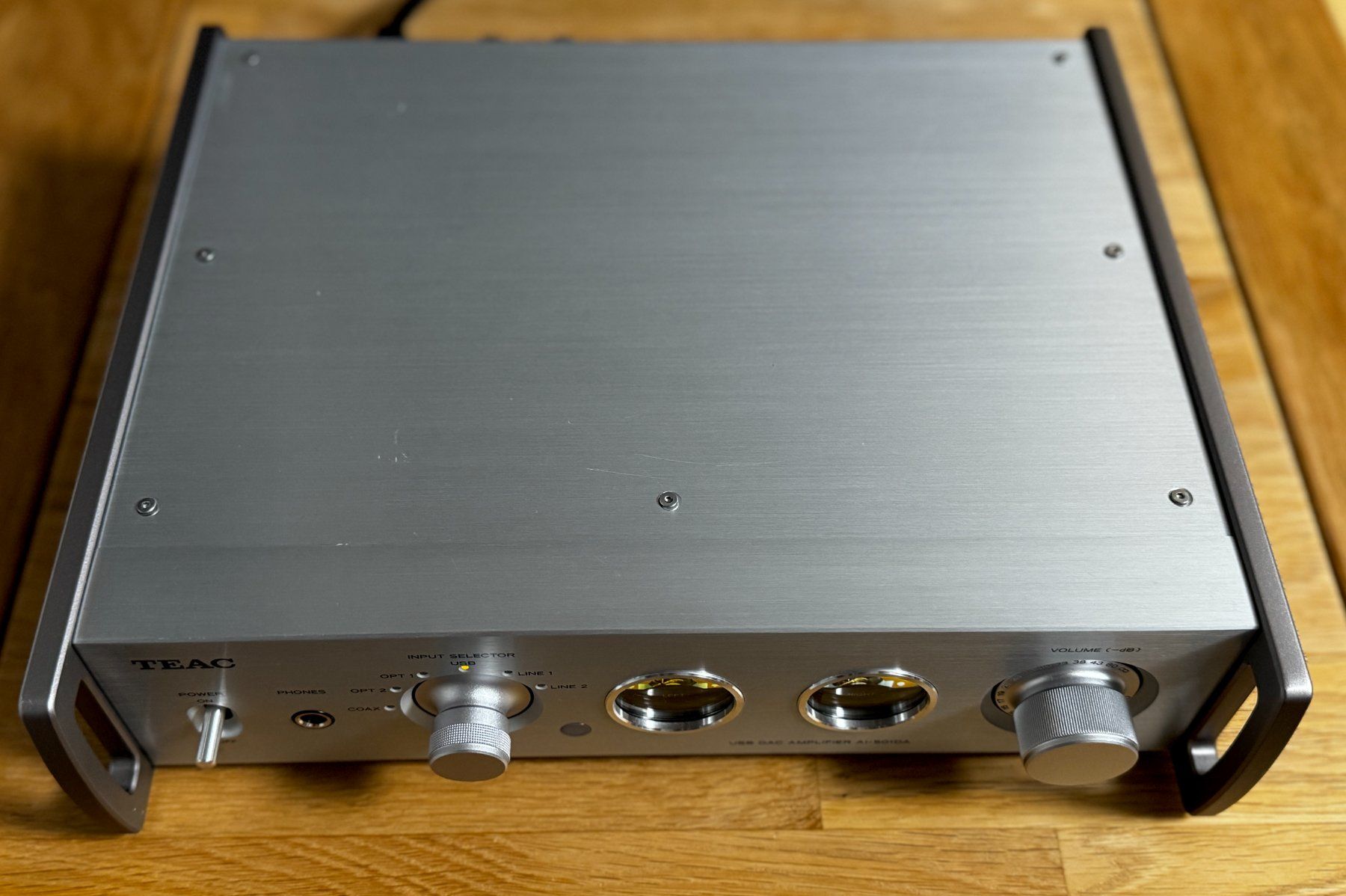 Convertitori: TEAC AI-501DA Vollverstärker - DAC - USB - Silber – Usato da Zürich venduto da Tapehead 5