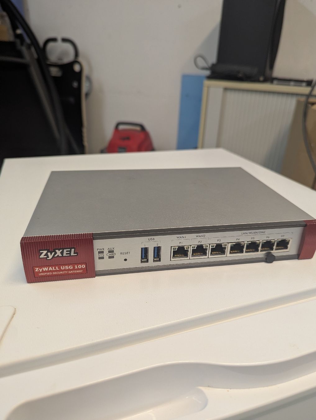Zyxel Firewall: Zywall USG 100 ohne Netzteil – Usato da Birmenstorf AG venduto da rob_qd8w 1