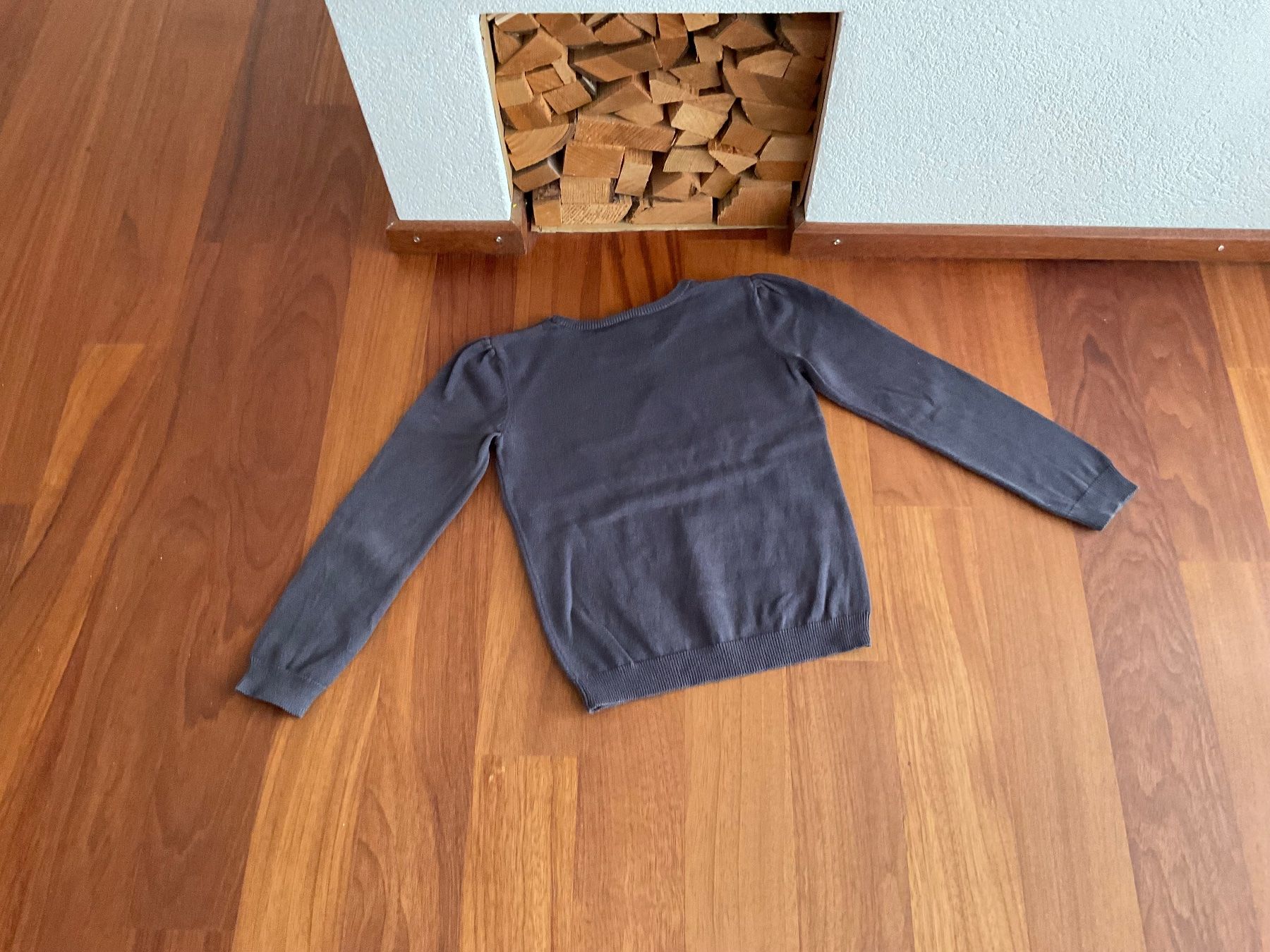 Pullover & Sweatshirts: Hübscher Pullover Mädchen Gr.116 – Gebraucht aus Pfäffikon ZH von Ben0707 1