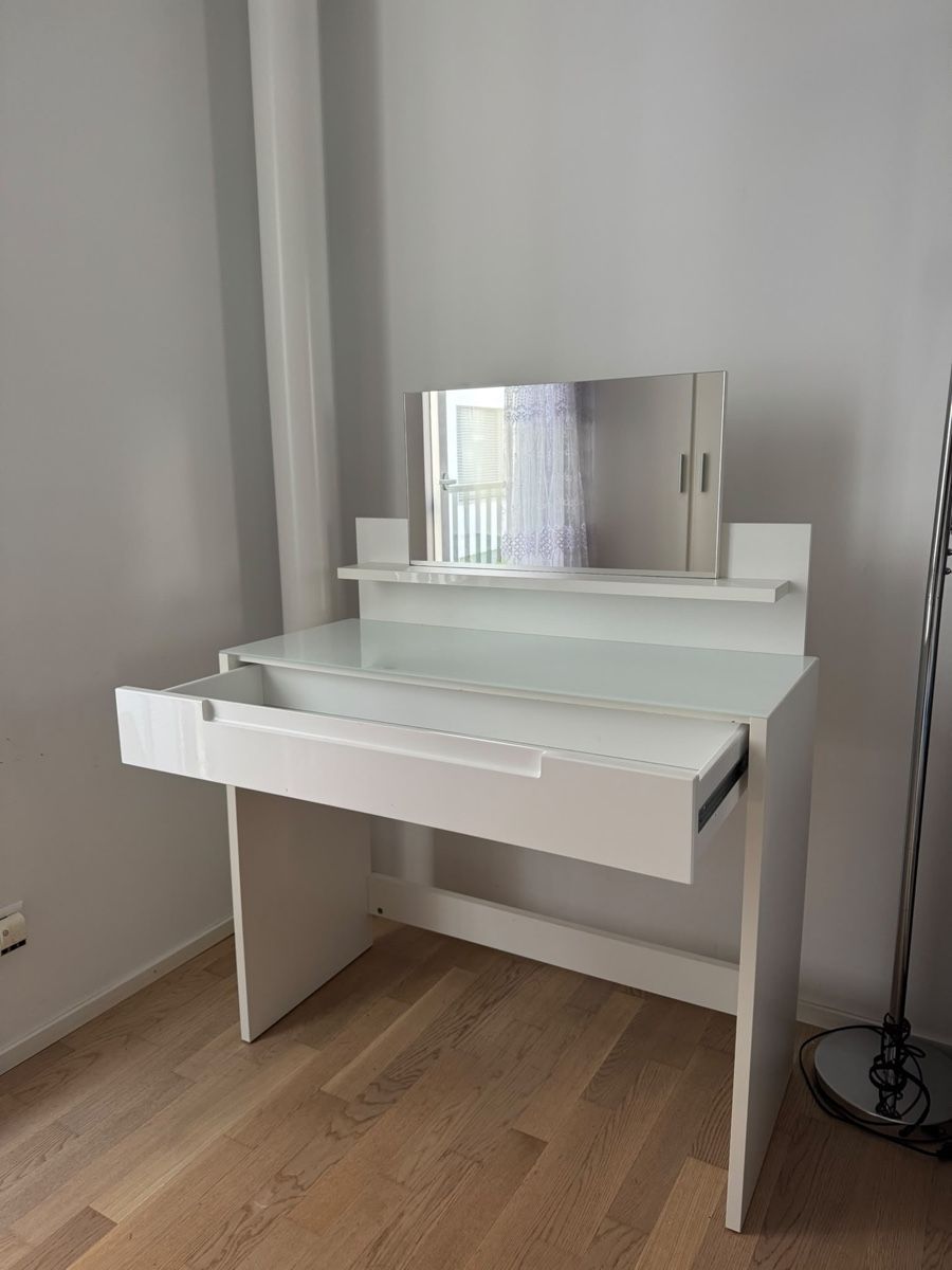 Schminktische: Schminktisch – Neu (gemäss Beschreibung) aus Dietikon von ani_2pds