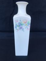 Vase à bourgeons /Knospenvase Wedgwood "Bone China "/ Vaso