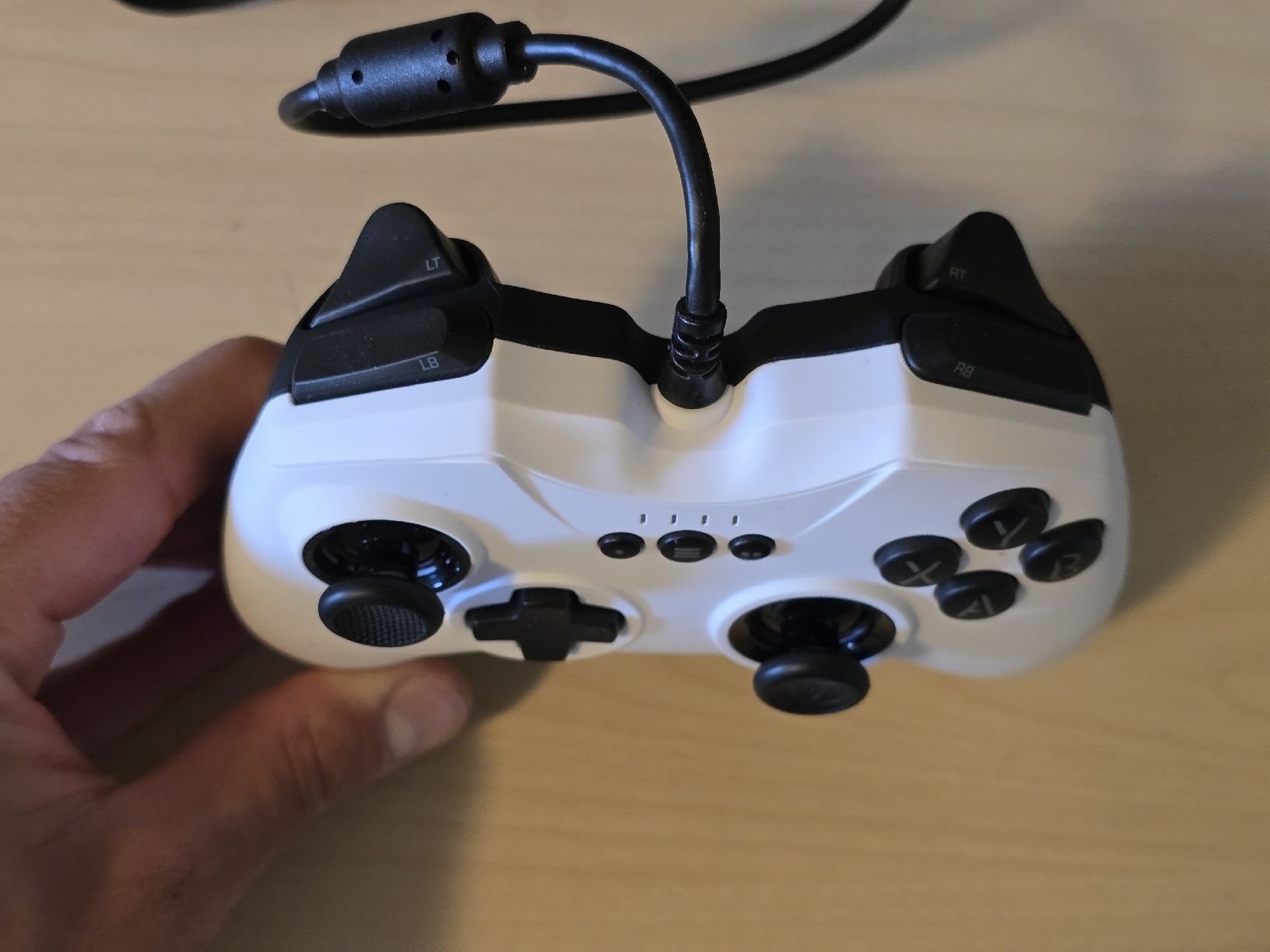 Controller: Nacon GC-100 PC Gaming Controller Weiss neu – Nuovo e nell'imballaggio originale da Zürich venduto da J.Gimple 3