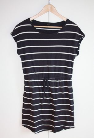 Only Kleid Gr. S