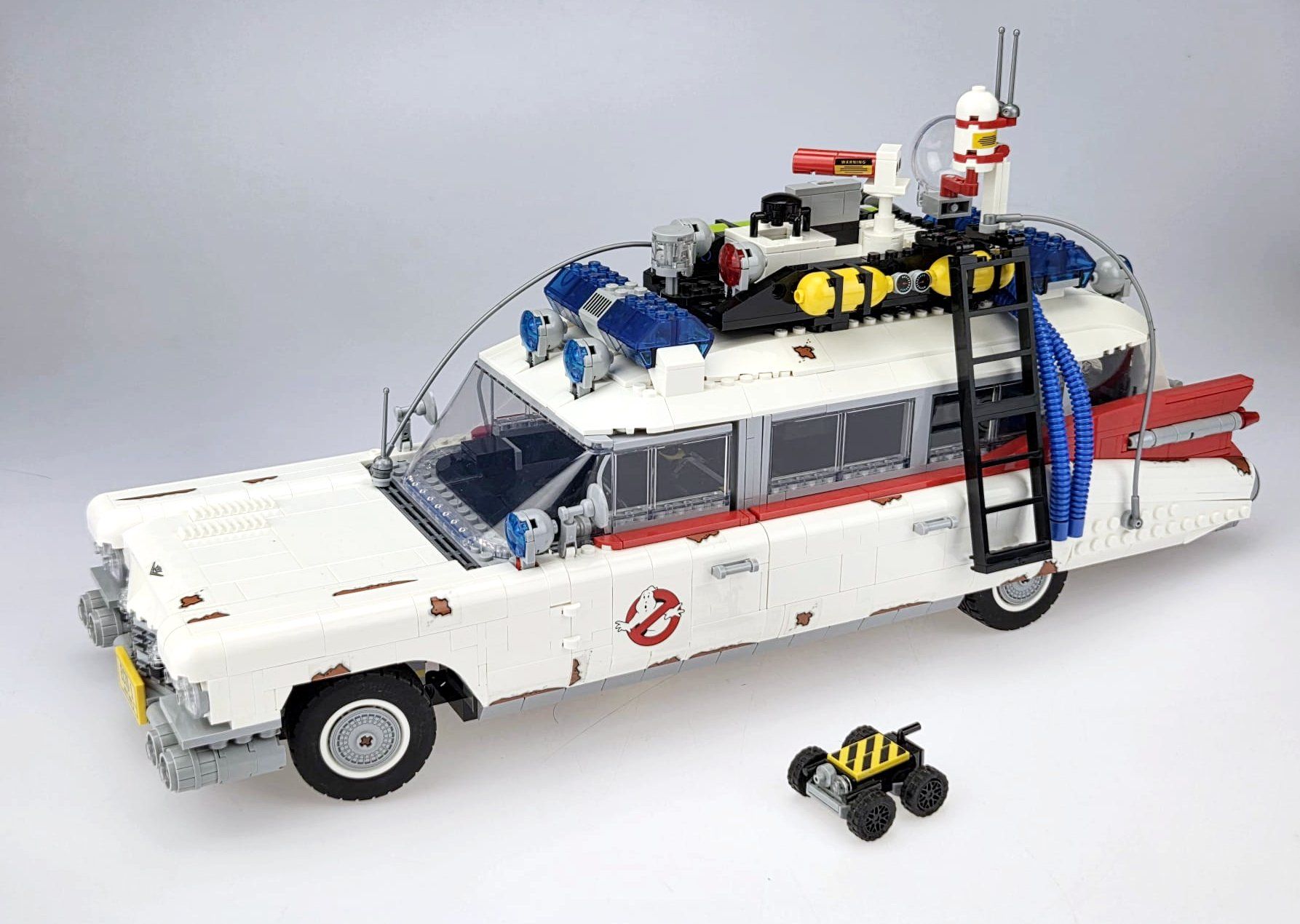 Lego Jeux de construction: Lego Ghostbusters ECTO-1 10274 – D'occasion à Derendingen par CoolerBenutzername 1