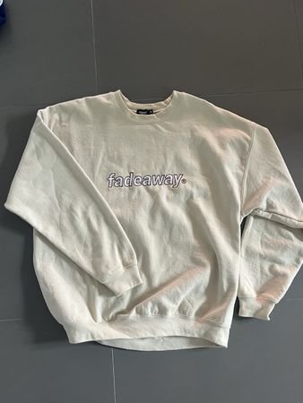 pullover von fadeaway
