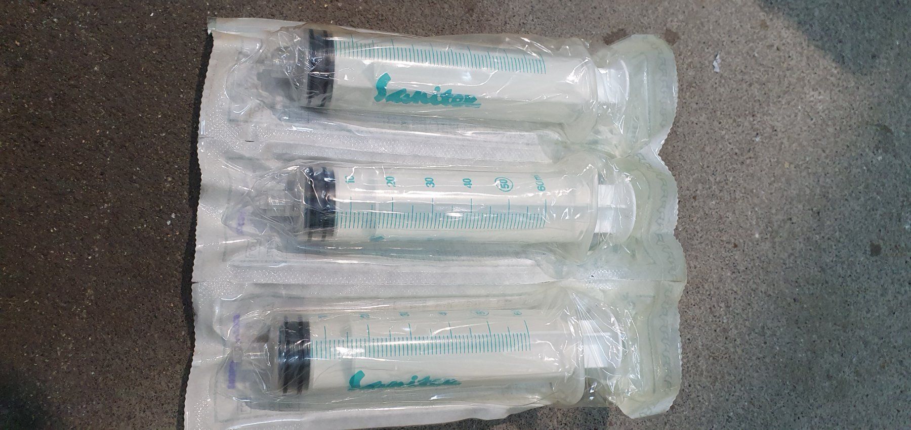 Tecnologia medica: 3 x SPRITZE 60ML  6CHF – Nuovo e nell'imballaggio originale da Schänis venduto da samson7979 2