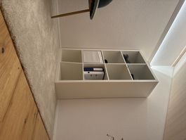Weisses Ikea Regal GRATIS