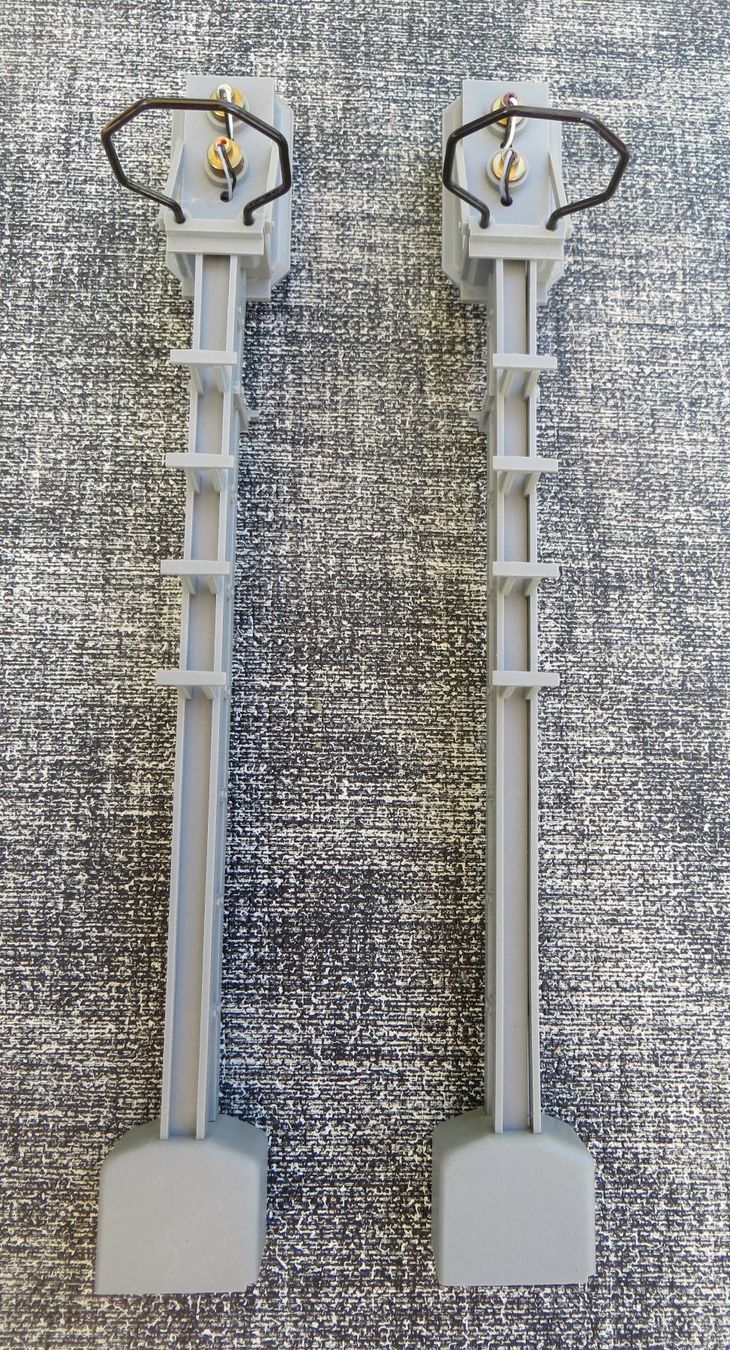 LGB Modellini di ferrovie: LGB Lichtsignal RhB – Usato da Lausen venduto da Ergolztaler 2