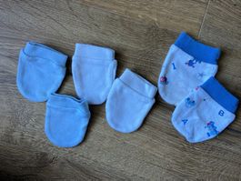 3 Newborn Baby Scratch Mitts (0-2M)