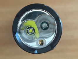 Lampe de poche magnétique  4 en 1