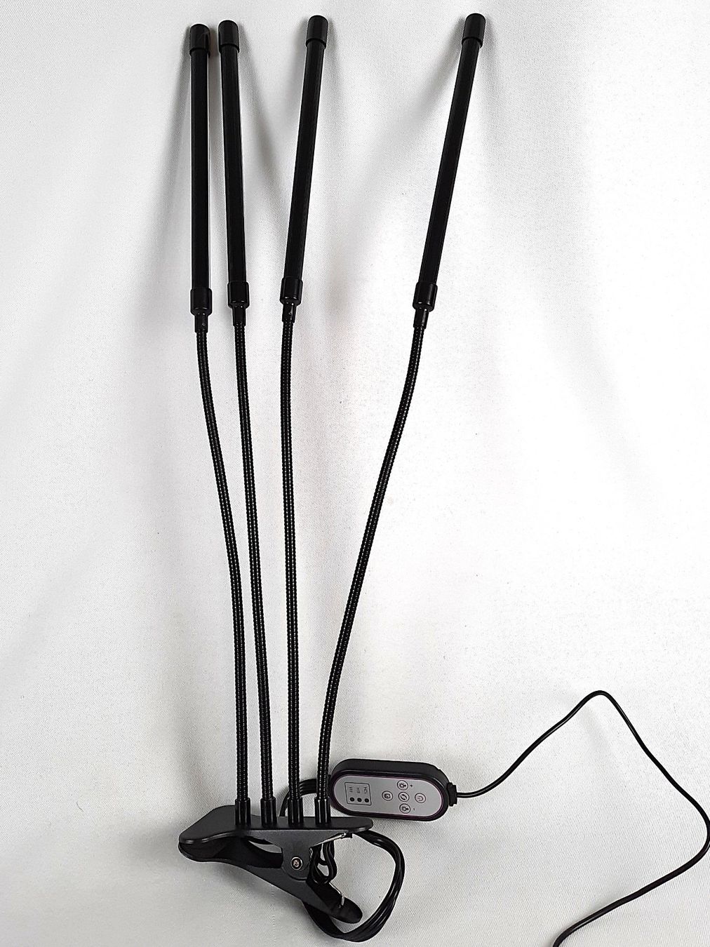 Lampade: LED Pflanzenlampe 4-armig mit Timer & Clip – Usato da Beinwil am See venduto da Restwert_Beinwil 2