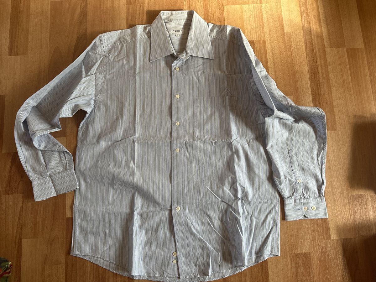 Camicie: SCHILD Herren Hemd, Gr. 42 einf. Brustweite 60 cm – Usato da St. Gallen venduto da mai_gd7k
