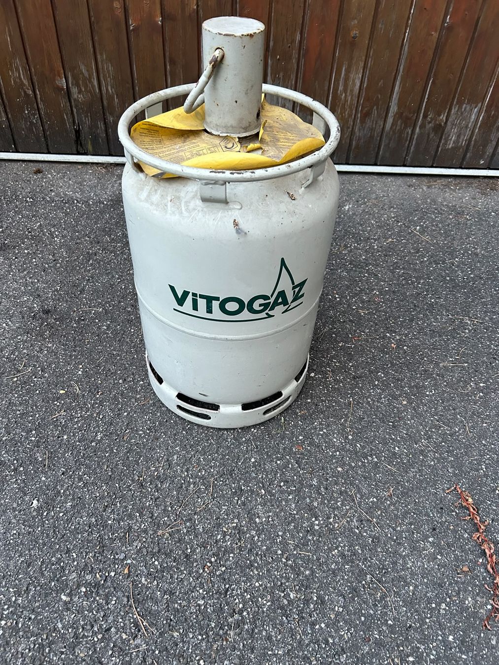 Appareils à gaz et accessoires: vitogaz  falsche – D'occasion à Basel par faz_hdd8 1