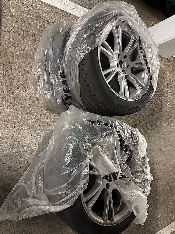 Cerchioni: Tesla Model Y Felgen Gemini 4x – Usato da Münchenbuchsee venduto da laurentbr99