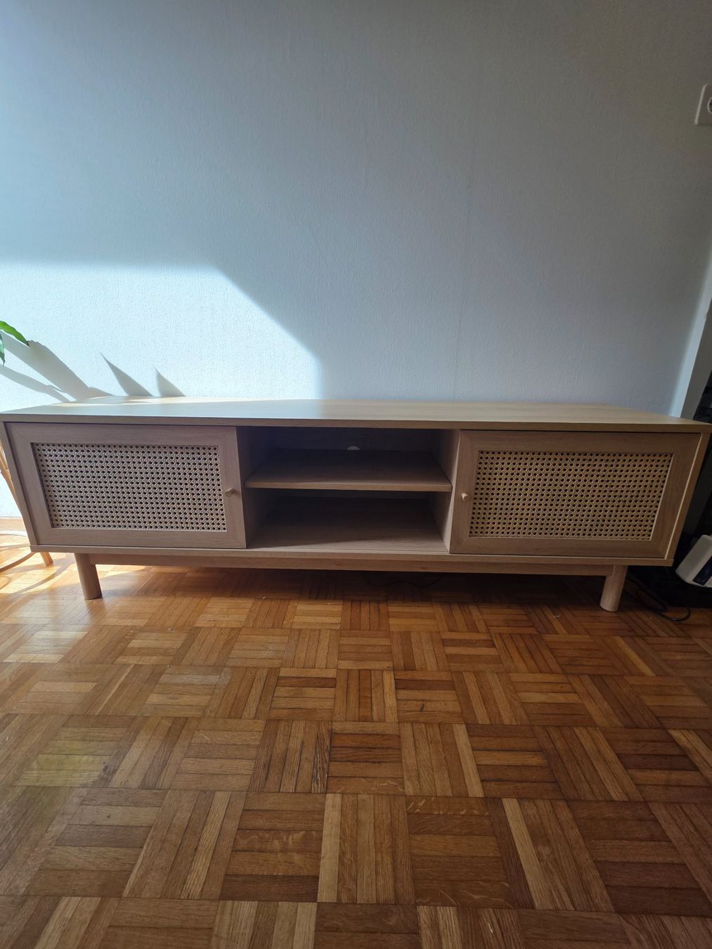 Jysk Mobili TV: TV Lowboard von Jysk – Usato da Wabern venduto da arl_xd87