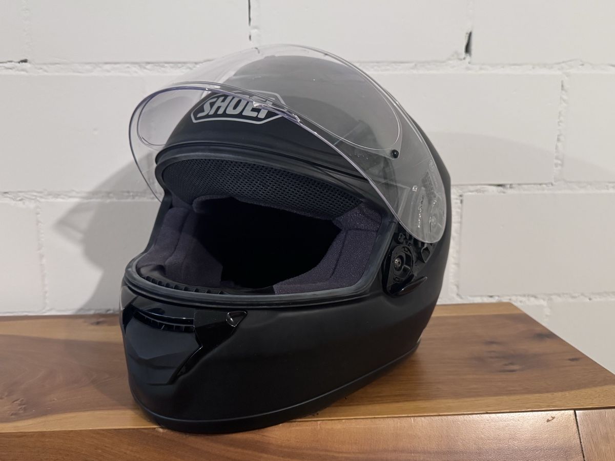Shoei Caschi & visiere: Motorradhelm SHOEI – Usato da St. Gallen venduto da syna_99 1