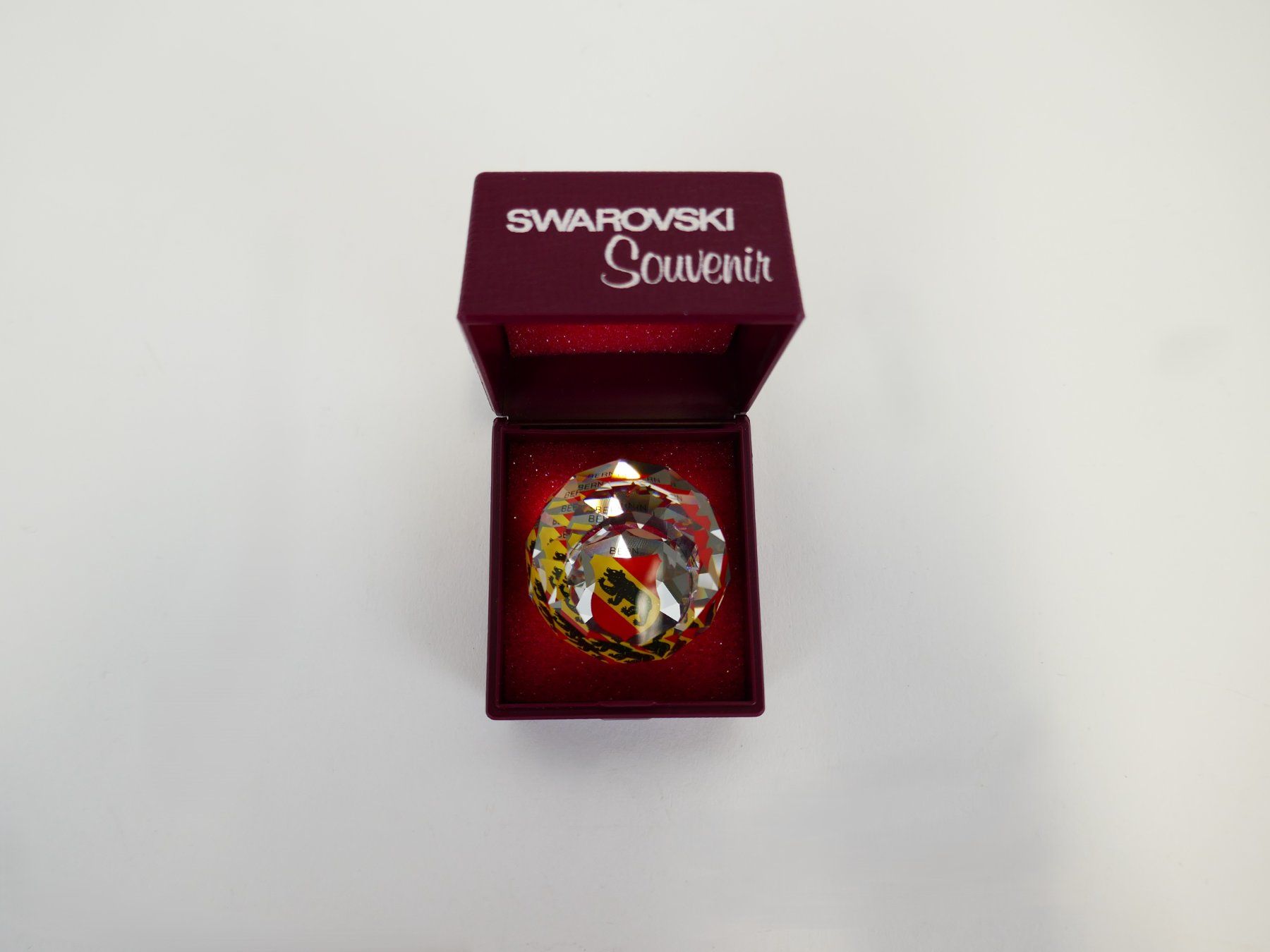 Swarovski Tutte le decorazioni: Swarovski Bern Souvenir Briefbeschwerer – Usato da Urtenen-Schönbühl venduto da Restwert_Schoenbuehl