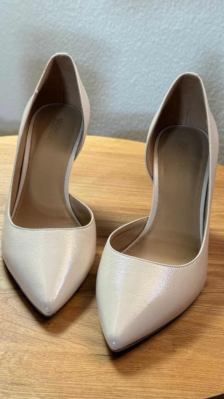 Michael Kors Chaussures femmes: Schuhe Pumps Michael Kors creme Gr. 39 – Neuf (Voir description) à Birsfelden par Nic21