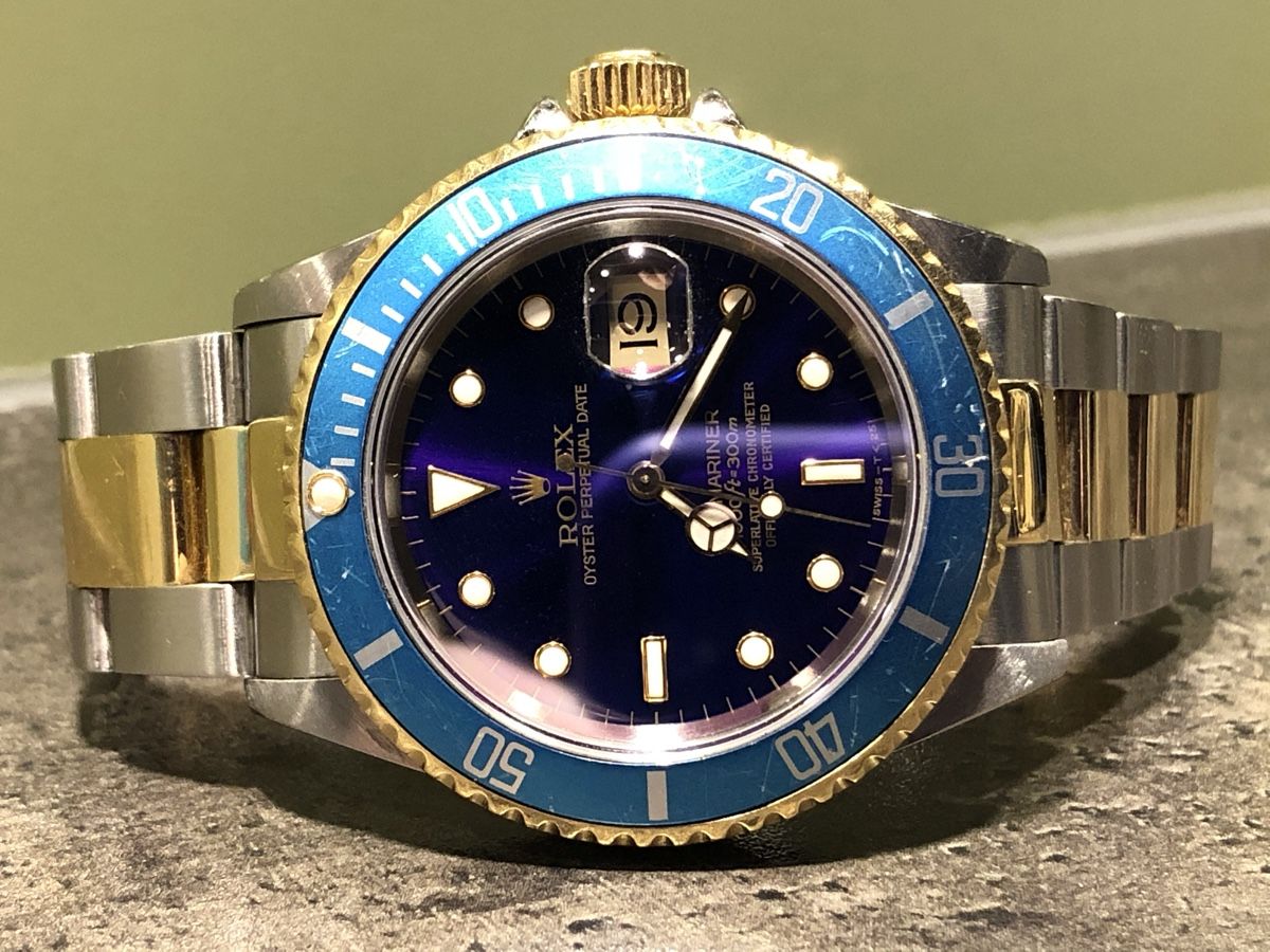 Rolex Orologi: Rolex Submariner Date 1992 Purple Dial – Usato da Basel venduto da Exceptnotes 2
