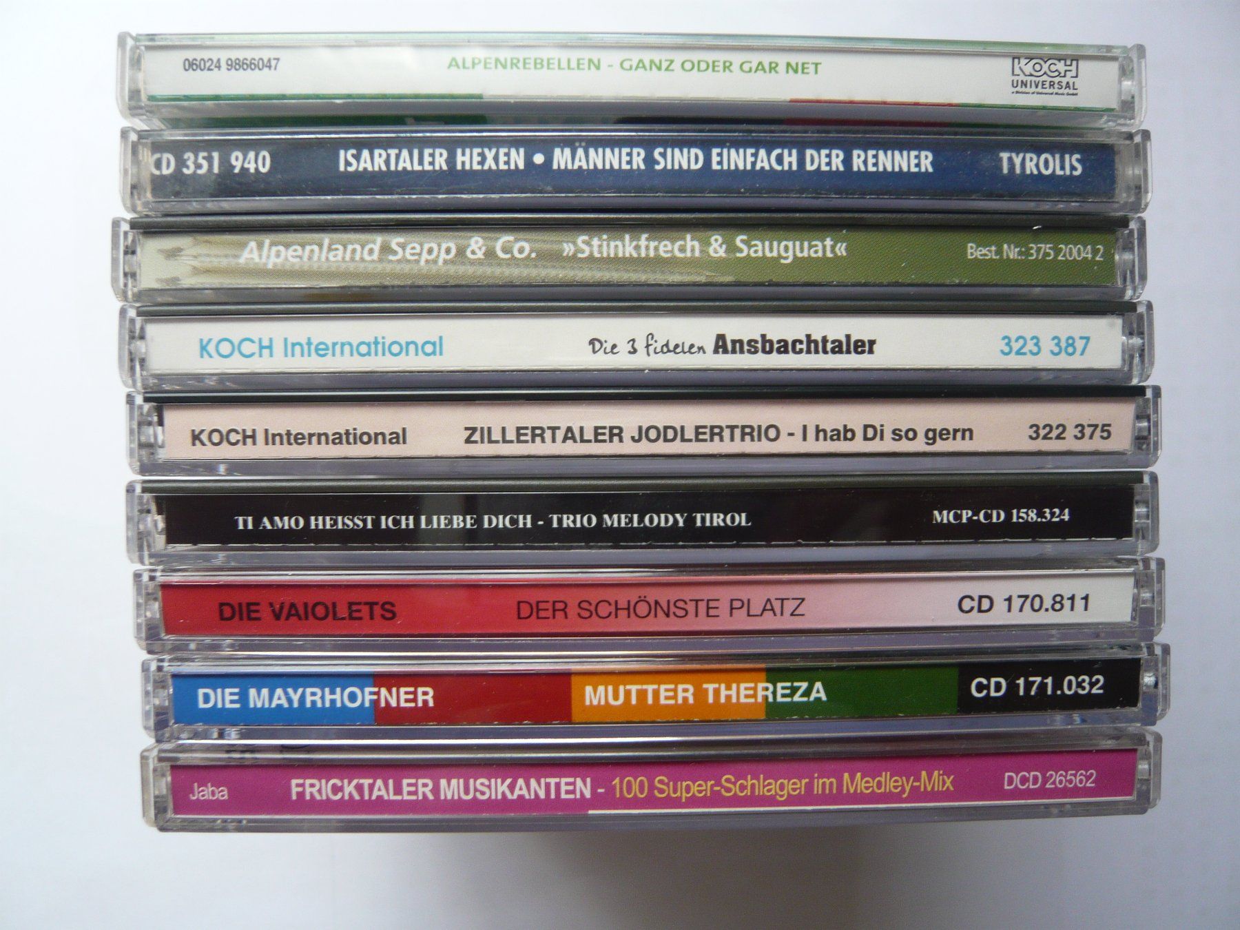 CD: 9CD Sammlung Volksmusik & Schlager – Usato da Winterthur venduto da Cajun 2