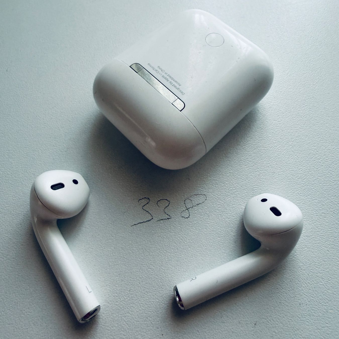 Apple Kopfhörer: Original Apple AirPods 2 Gen. Wireless Kopfhörer & Case – Gebraucht aus Basel von MY.AIRPODS.SHOP 8