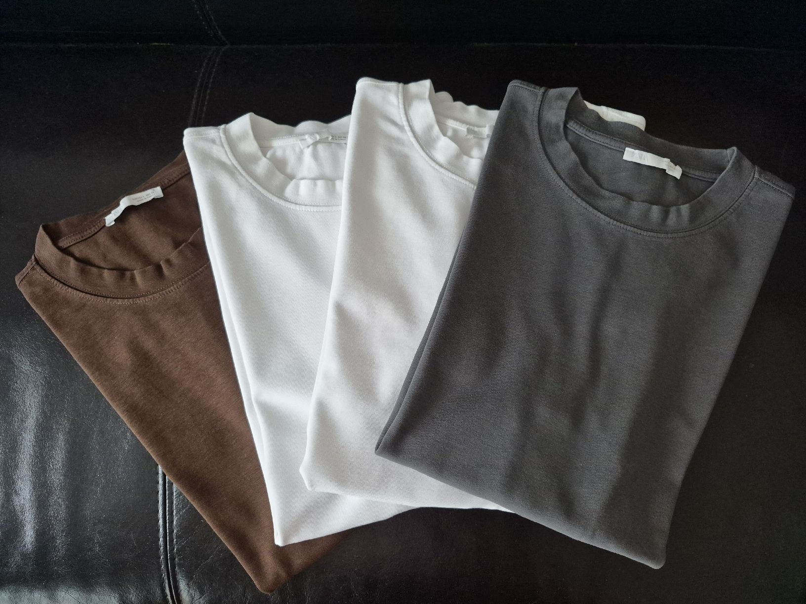 Zara T-shirts: Zara T-Shirt – D'occasion à Neu St. Johann par cim_vv6n