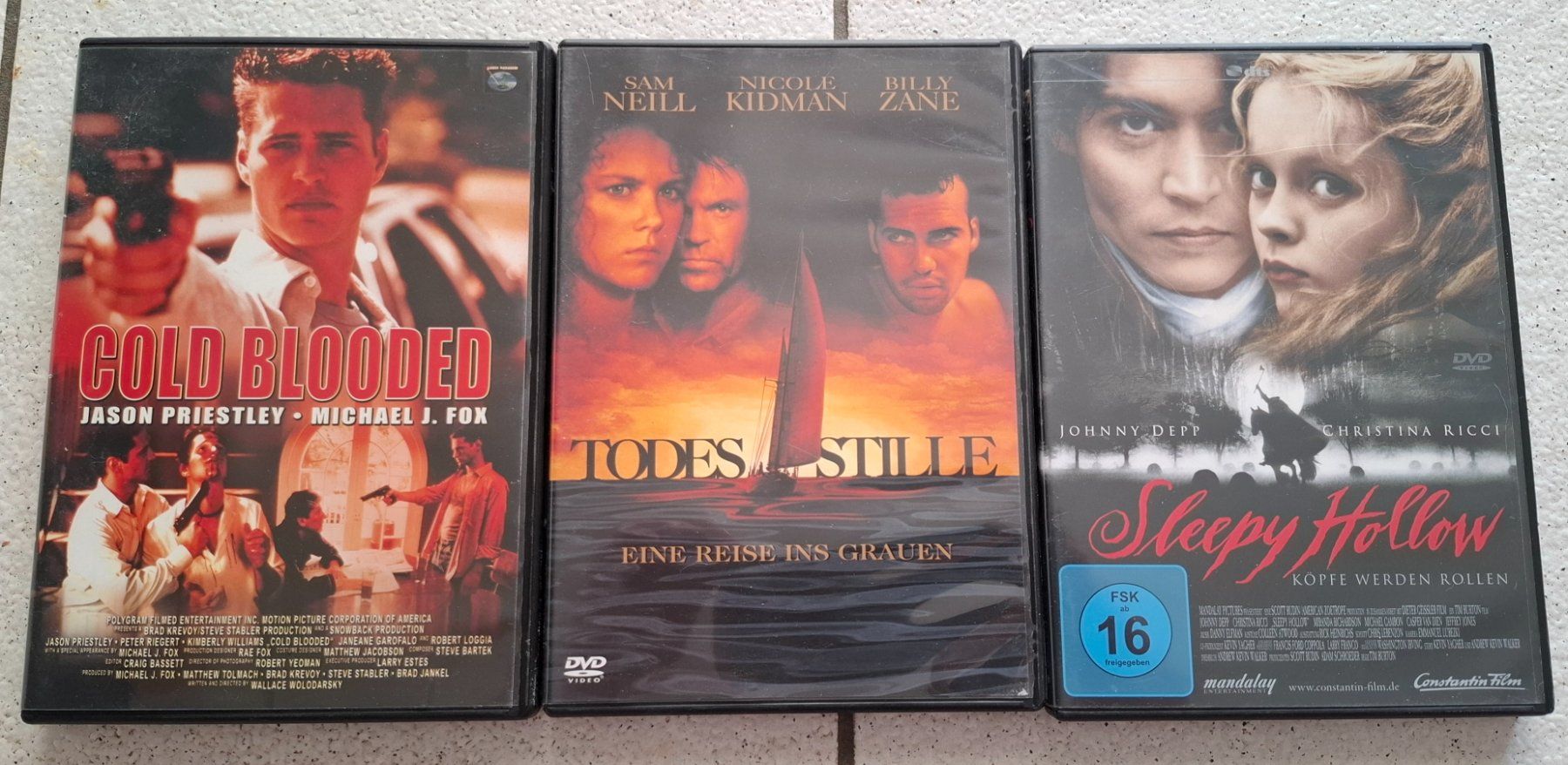 Tutti i DVDs: Thriller auf DVD – Usato da Riehen venduto da DVD-Palace