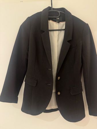 Blaser schwarz