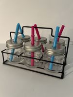 Mini Gläser im Körbchen