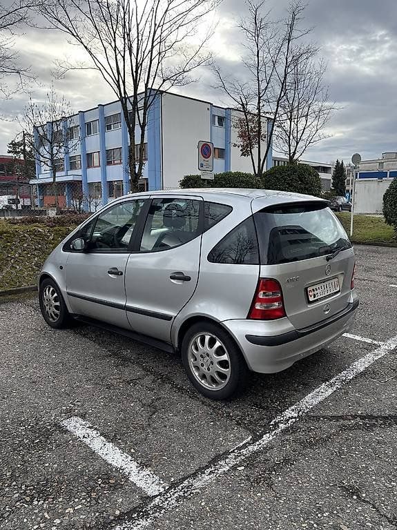 Autos: MERCEDES BENZ A 160 – D'occasion à Münchenstein par Casstore 1