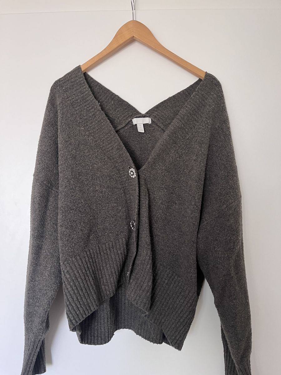 H&M Pullover & Sweatshirts: Cardigan – Gebraucht aus Allschwil von MaloseS08 1