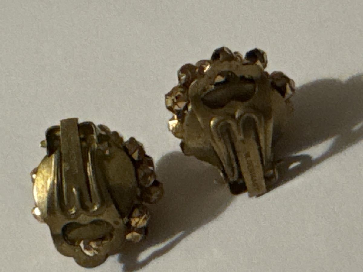 Orecchini pendenti & Orecchini a lobo: W. GERMANY VINTAGE CLIPS – Usato da Binningen venduto da Sophiescloset 2