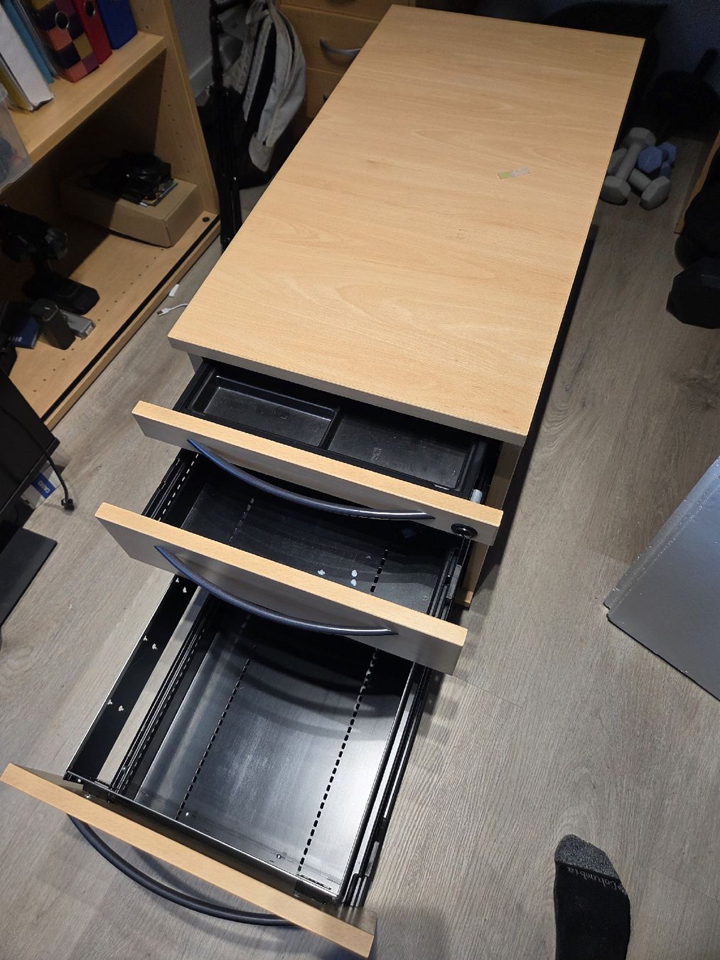 Armoires: Schubladenstock / Rollkorpus  – D'occasion à Dietikon par Revilo0108 2