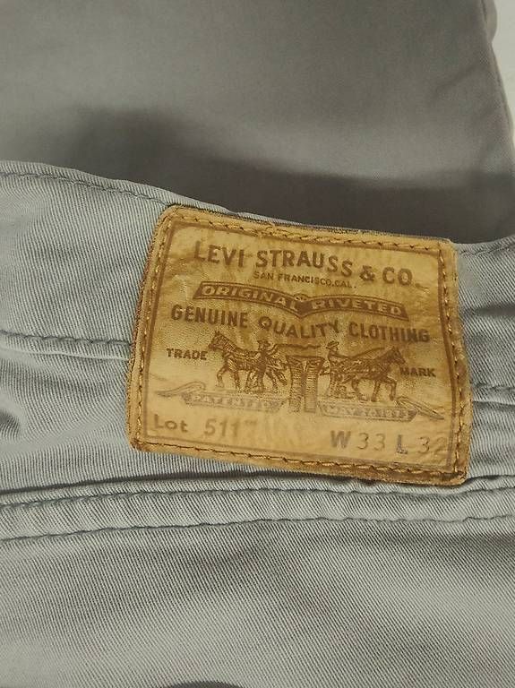 Levi's Jeans: Original Levi Strauss & Co. 511 Grösse 33 / 32 Grau – Gebraucht aus Wetzikon ZH von Matrixx7 2