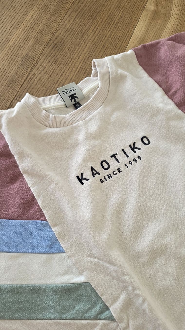 Kaotiko Maglioni & Felpe: Pullover Kaotiko Grösse M – Usato da Niederbuchsiten venduto da ManuelvA 1