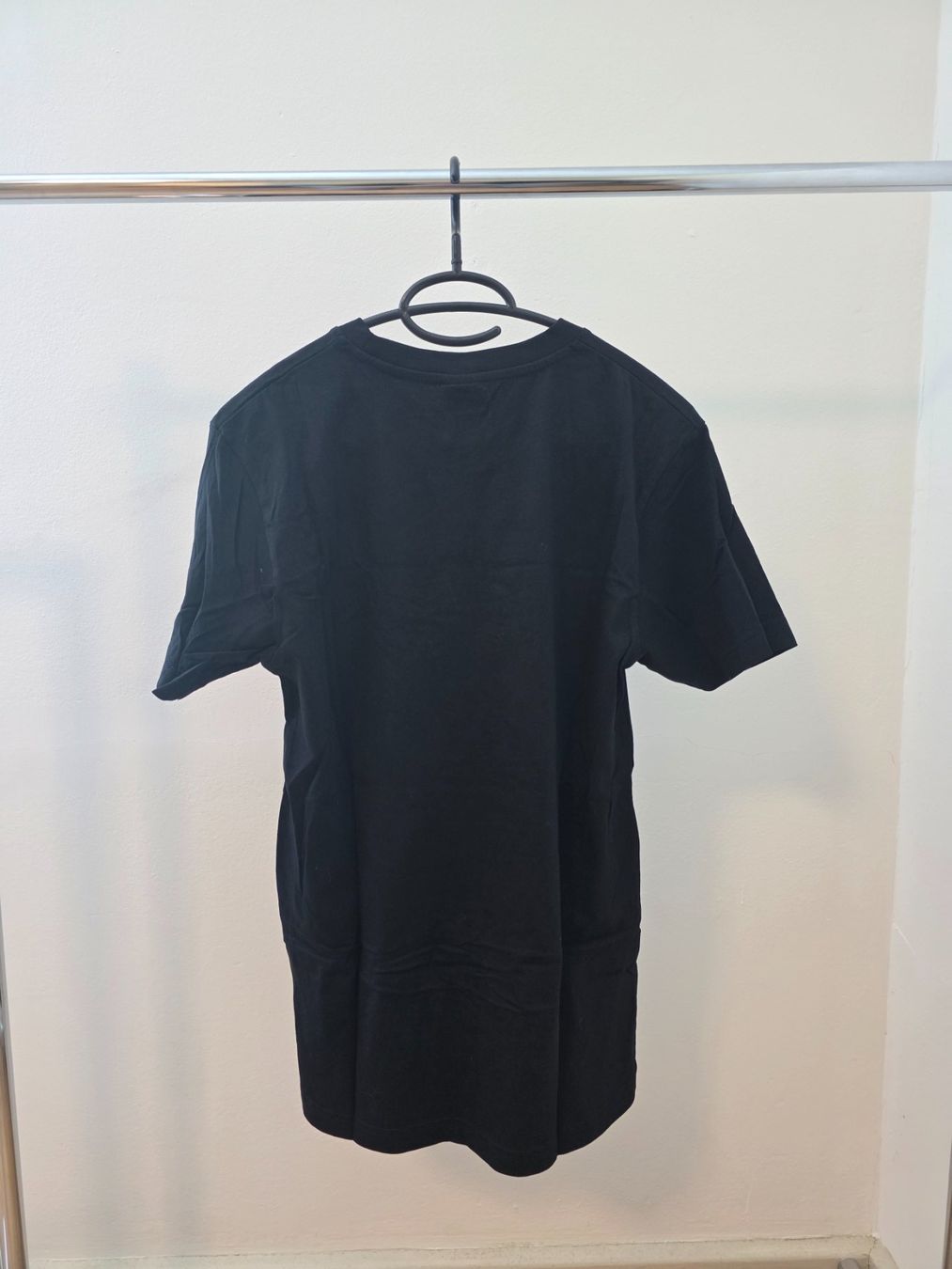 T-Shirts: T-Shirt "broken dreams" Mister Tee – Neu (gemäss Beschreibung) aus Rothenfluh von sel_j856 1