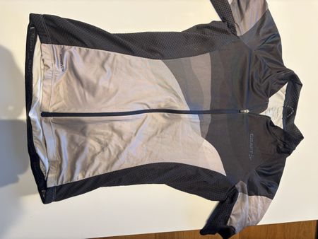Craft Radtrikot von Craft, Grösse M, neuwertig für den Somme