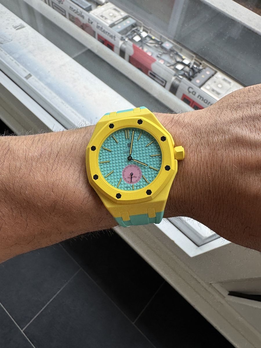 Swatch Orologi: Royal pop OT ROZ  – Nuovo e nell'imballaggio originale da Carouge GE venduto da sal_7fyd 1
