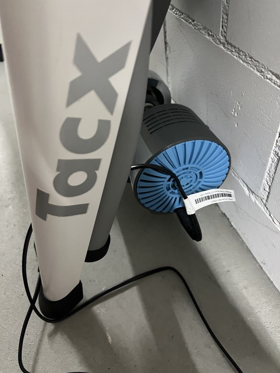 Tacx Hometrainer: Tacx Rollentrainer (App kompatibel) – Usato da Wettswil venduto da kennlee3 1