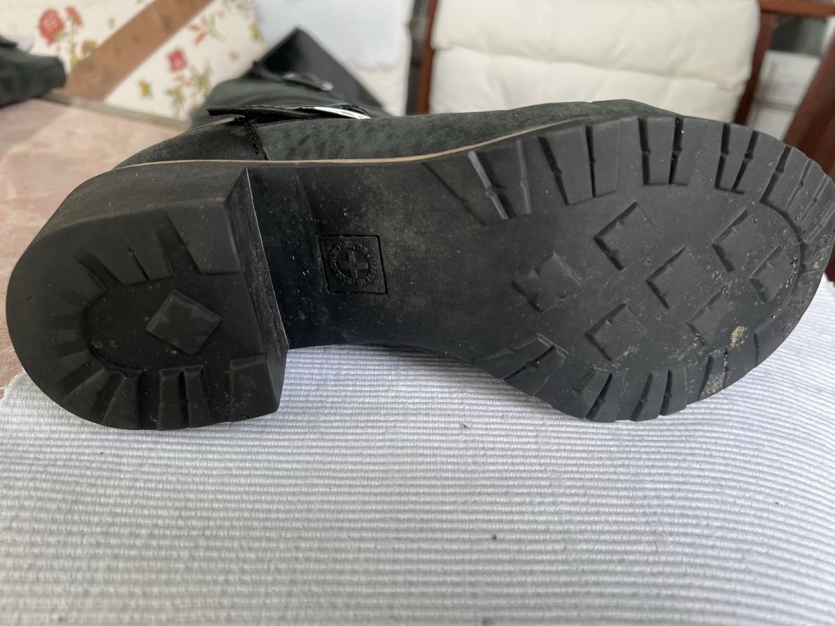 Damenschuhe: Stiefel schwarz – Gebraucht aus Richterswil von Luke6 5