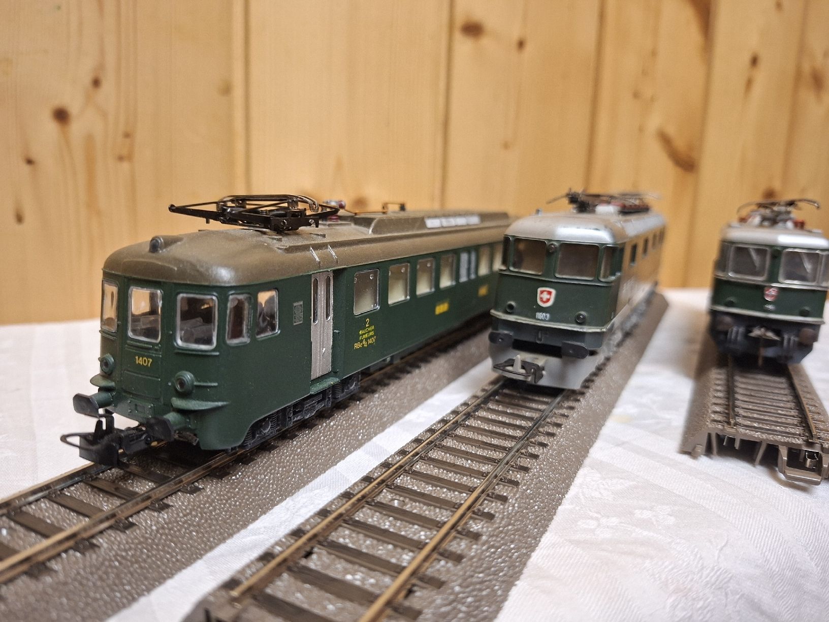 Modellini di ferrovie: SBB Loks Set, RBe 4/4, Re 6/6, Re 4/4 – Usato da Wädenswil venduto da mape40 2