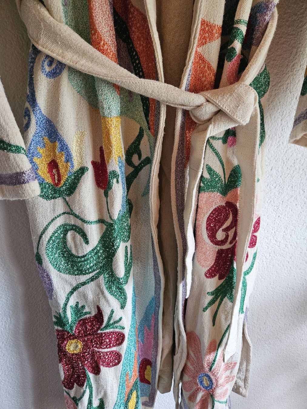 Kimonos: Handbestickter Mantel – Gebraucht aus Zuchwil von blumenfeld13 3