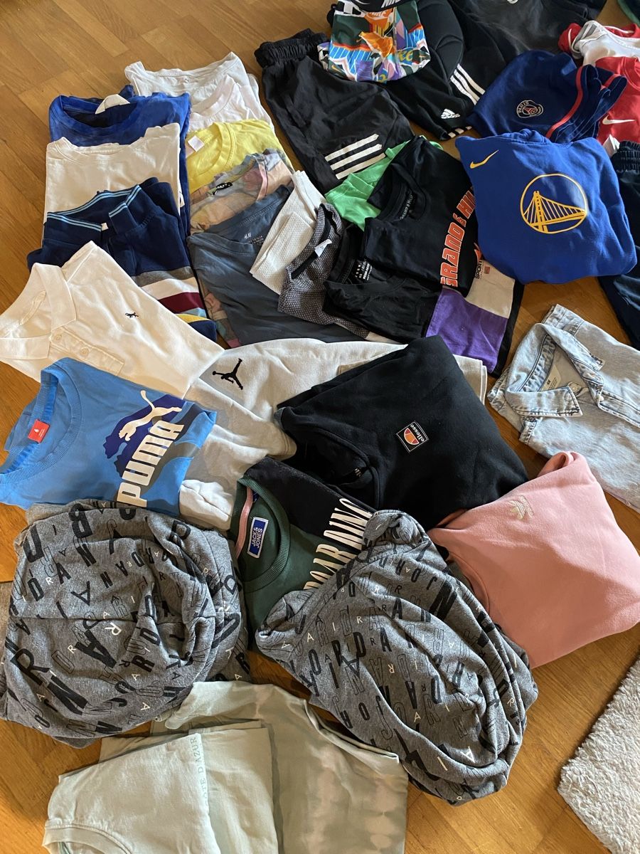 Lotti & Set di vestiti: Kleiderpaket – Usato da Pfäffikon ZH venduto da Nicole_84 1