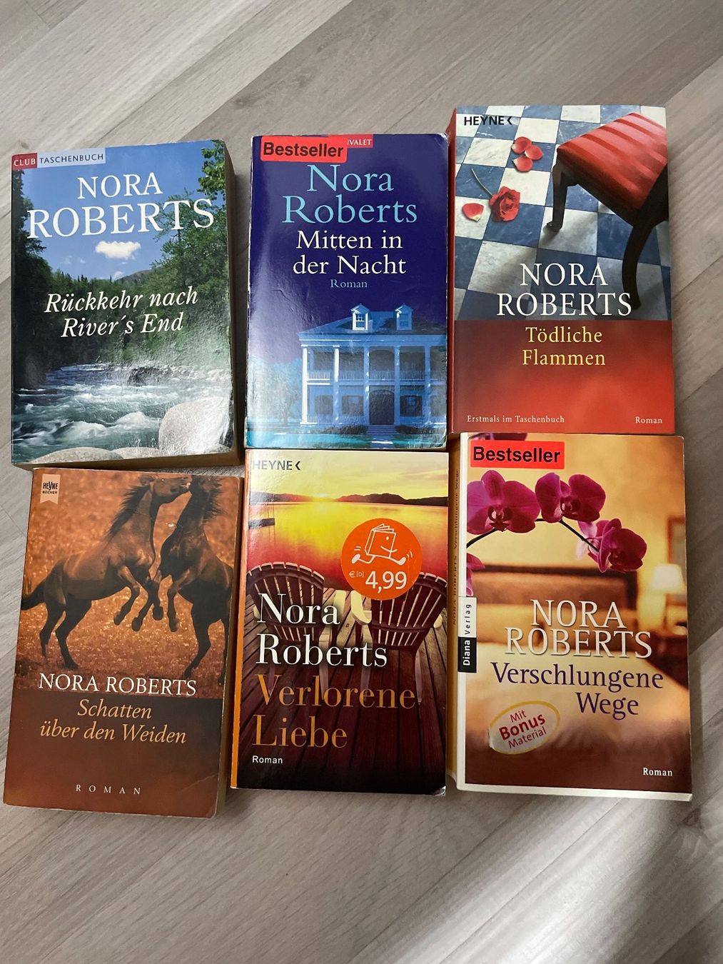 Libri: Nora Roberts 16 Stück – Usato da Kappelen venduto da Waloga 3