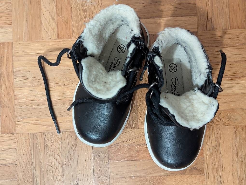 Scarpe per ragazzi: Winterschuhe Gr. 23 – Usato da Wittenbach venduto da Arnold1503 1