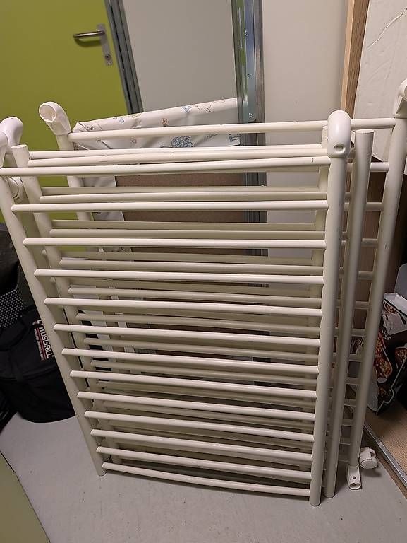 Geuther Box & Barriere di sicurezza: Geuther Laugitter weiss – Usato da Menziken venduto da Levin1111