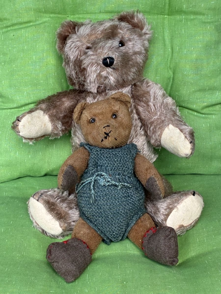 Spielzeuge: Zwei schöne antike Teddybären – Gebraucht aus Ebnat-Kappel von ponyhales